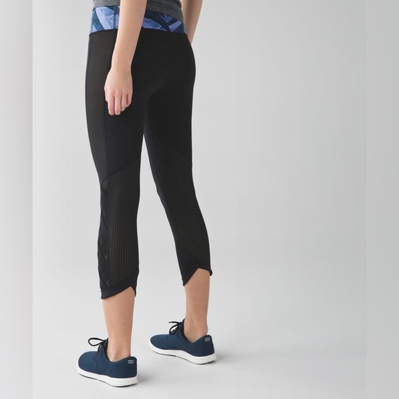 [ lululemon ] Var City Crop Yoga Pants Open Panel Pretty Prism Multi Mesh Sheer - Picture 1 of 16